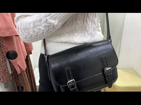 ❤️ Публичная мастурбация молоденькой сучки ФералБерри с дилдо в примерочной ️ Анальное порно у нас ️